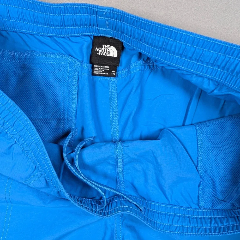 The North Face Shorts‎ Mens XXL Blue Elastic Waist Nylon Lightweight Hiking 6.5